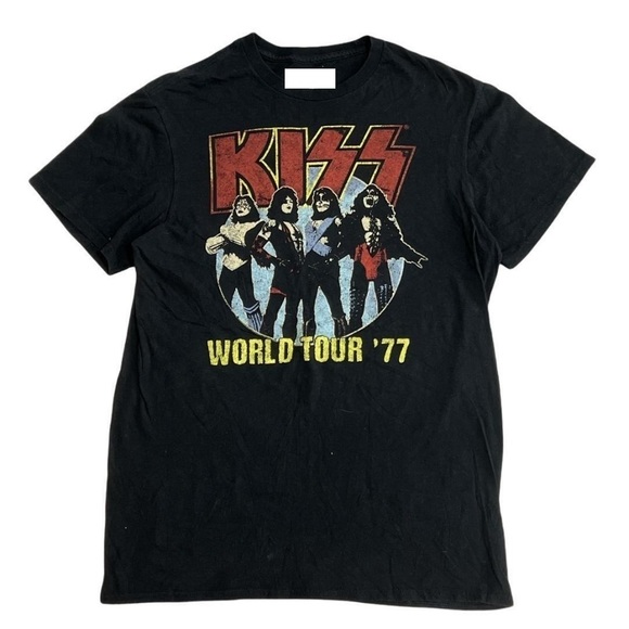 Julia A Other - Kiss Hard Rock Band Short Sleeve T-shirt Music Tour Concert Fan Gift Graphic Tee